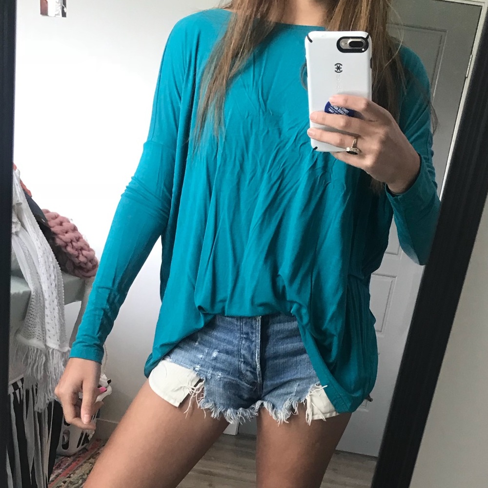 Teal piko top